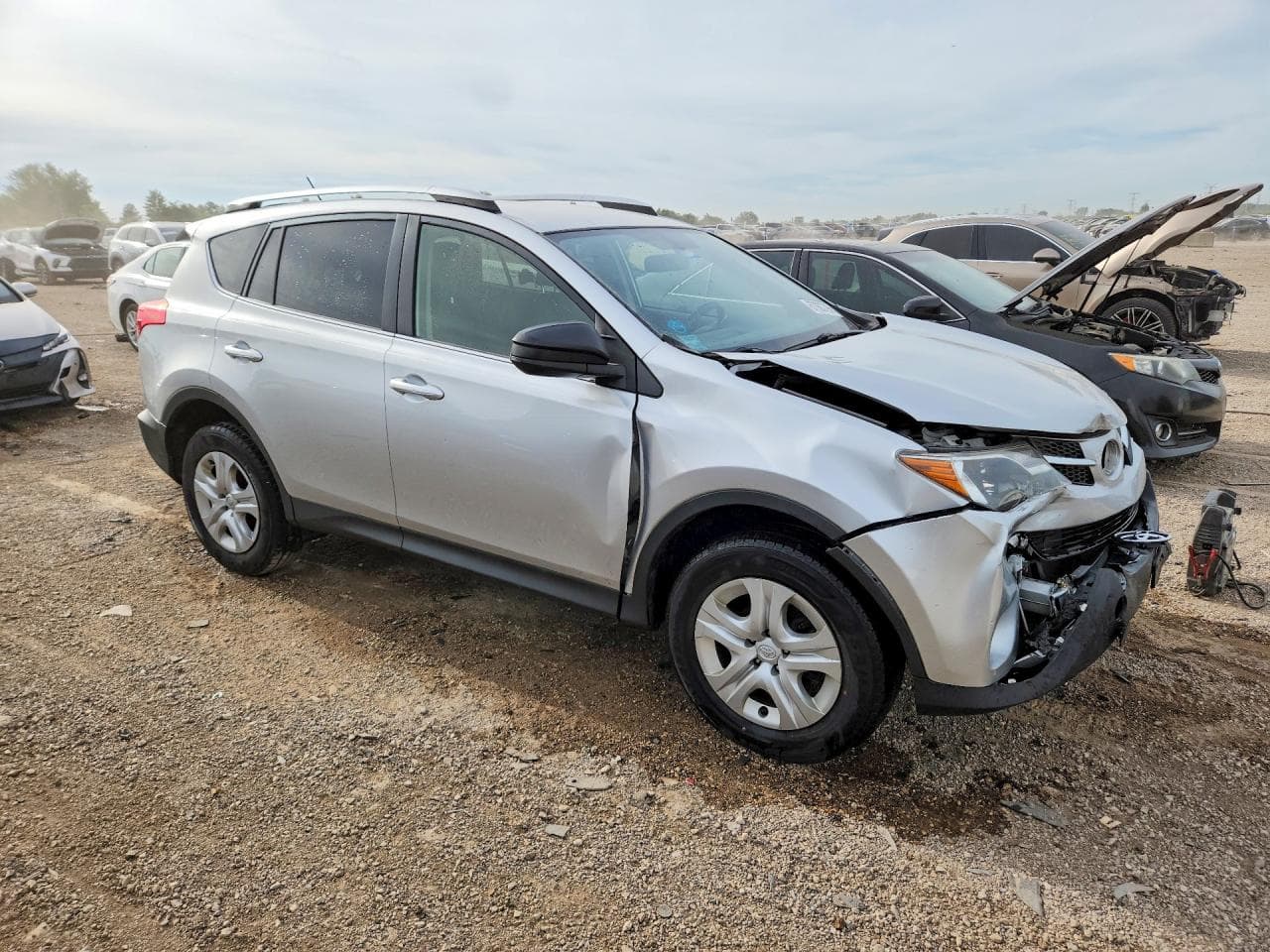 2015 Toyota Rav4 Le - foto 4