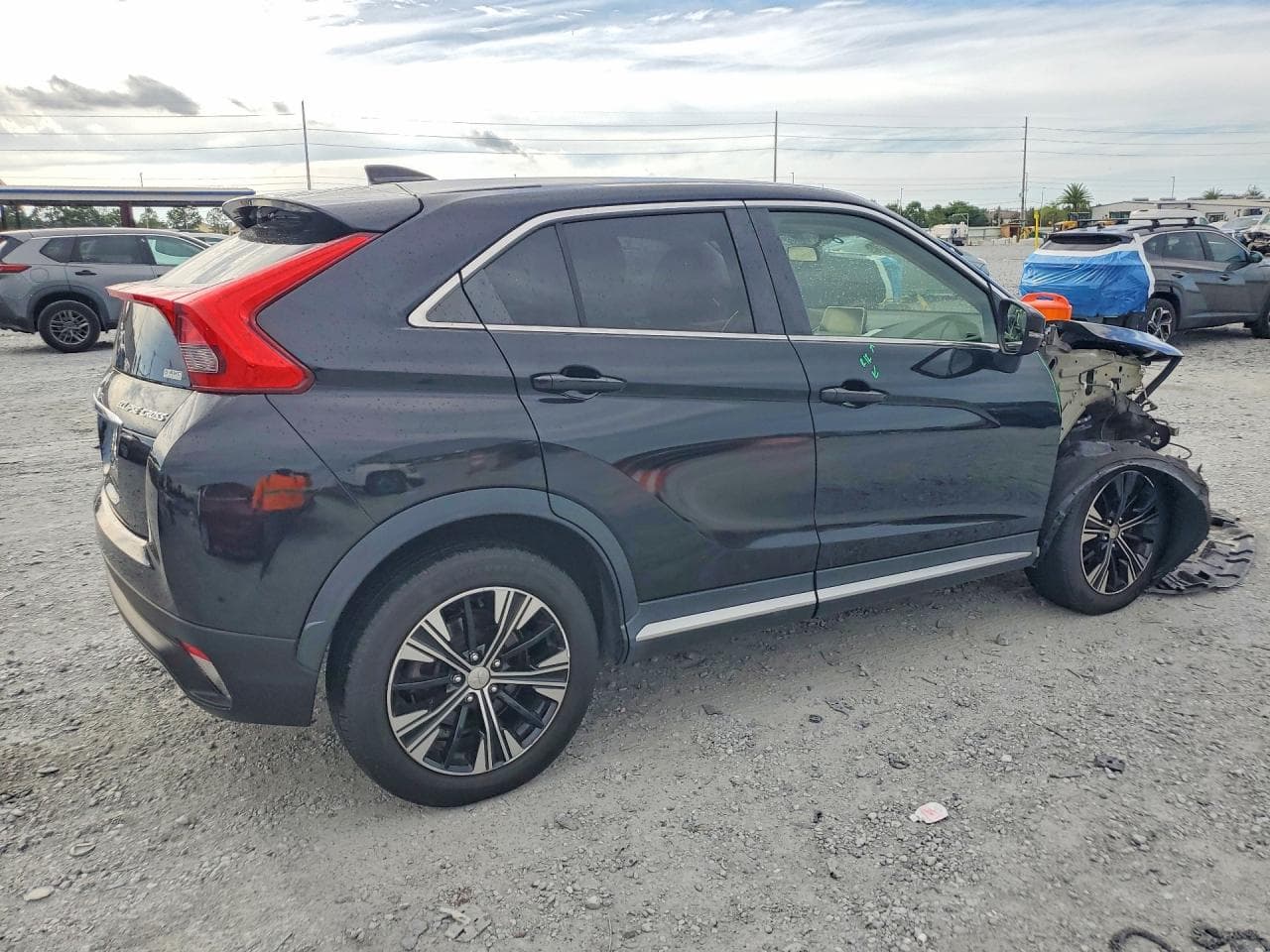 2019 Mitsubishi Eclipse Cross Se - foto 3