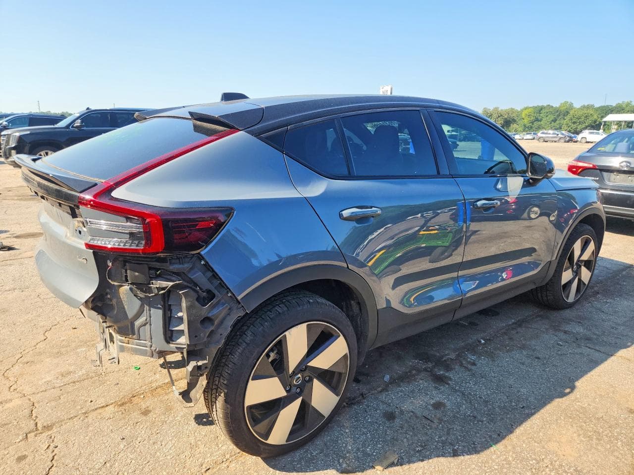 2022 Volvo C40 P8 Recharge Ultimate - foto 3