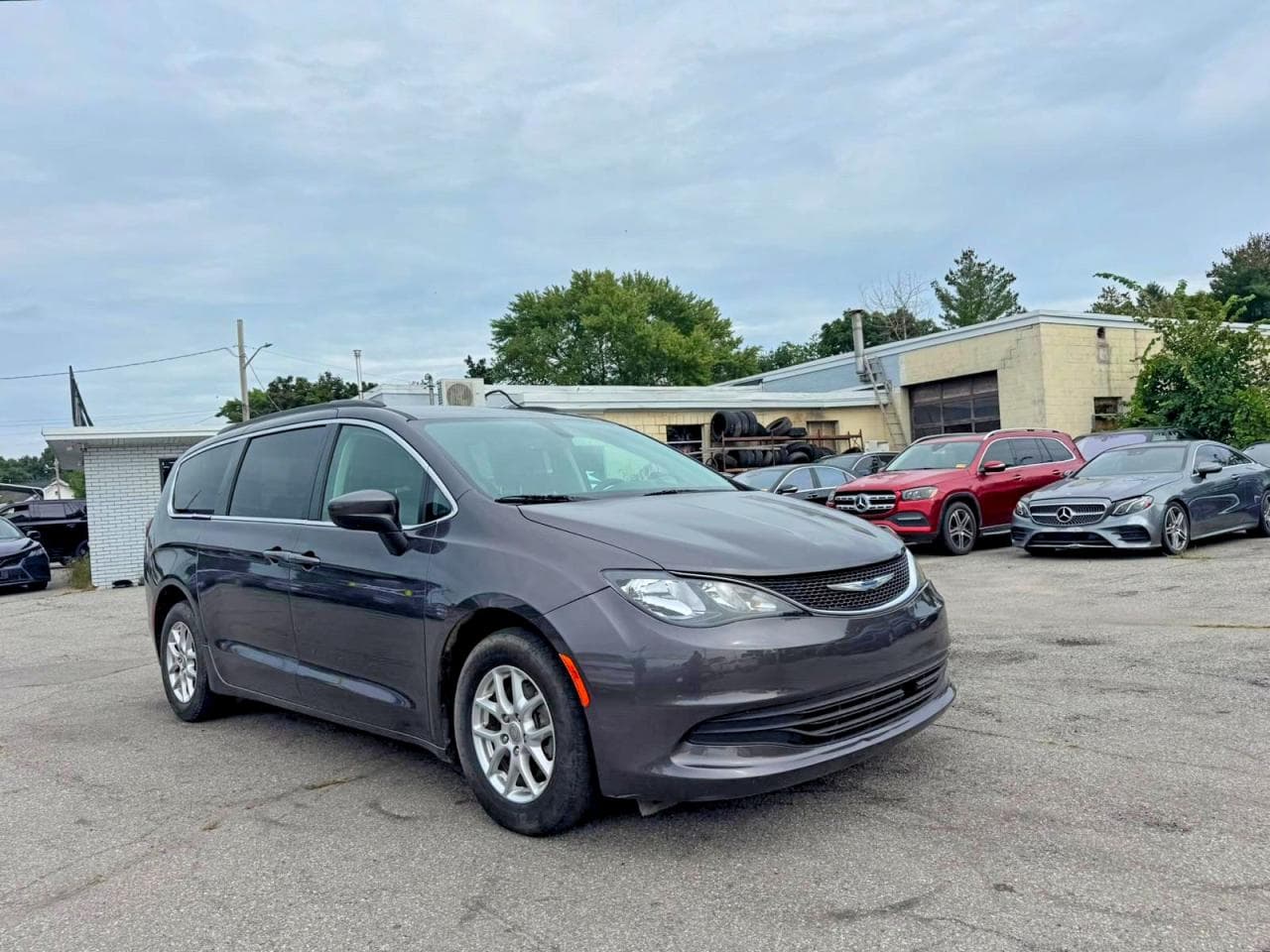 2020 Chrysler Voyager Lxi