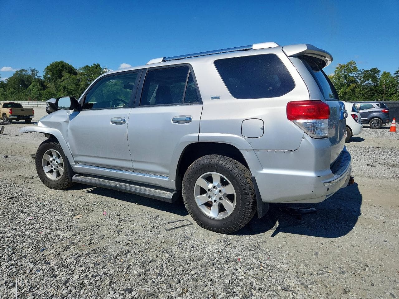 2013 Toyota 4Runner Sr5 - foto 2