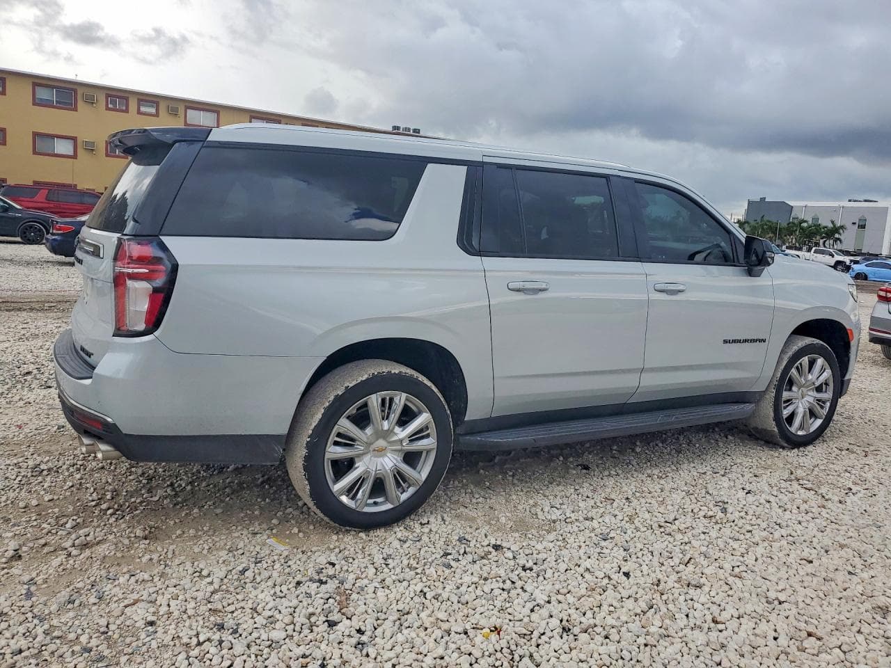 2022 Chevrolet Suburban K1500 Rst - foto 3