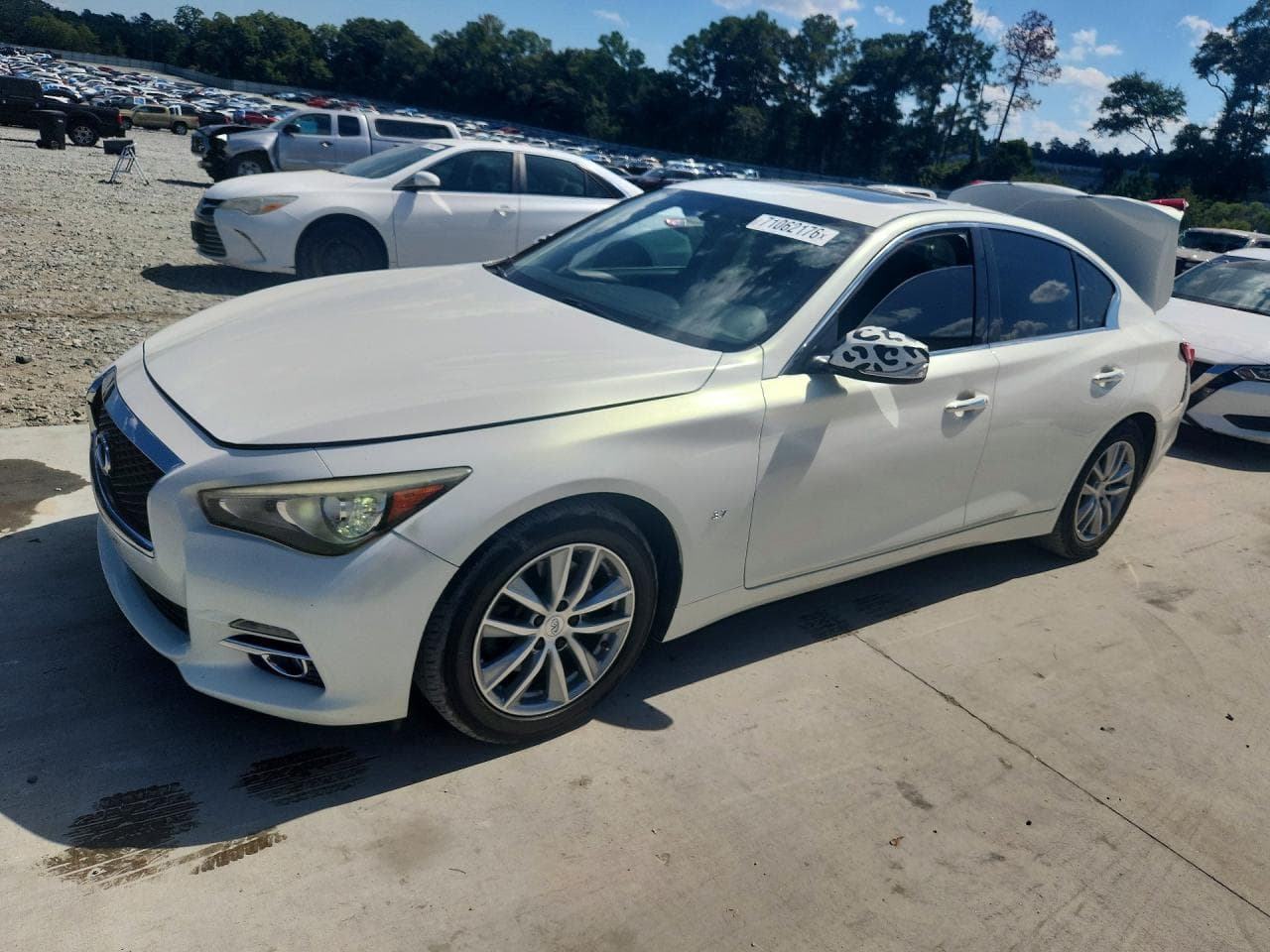 Infiniti Q50 2015 z USA