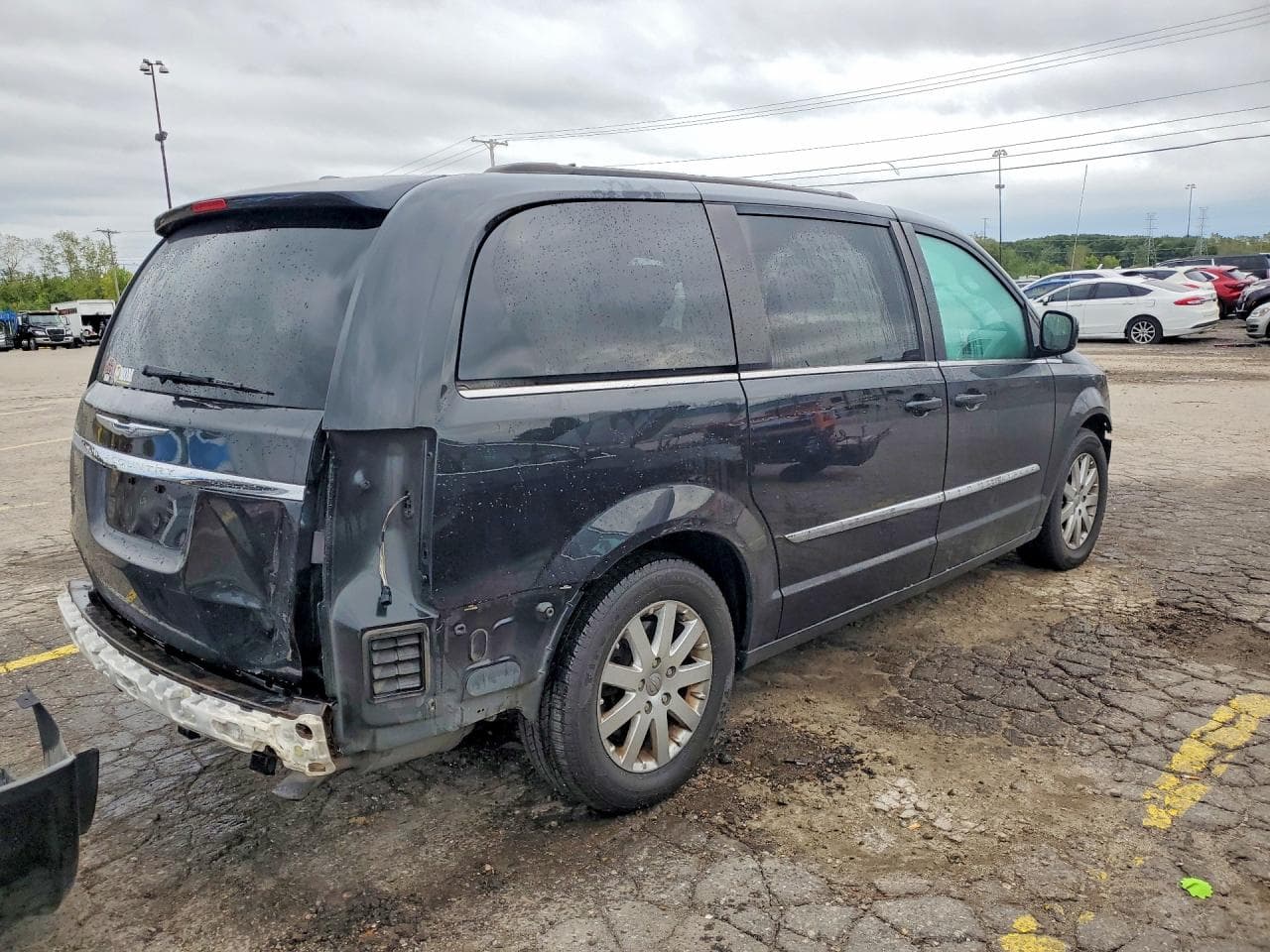 2016 Chrysler Town & Country Touring - foto 3