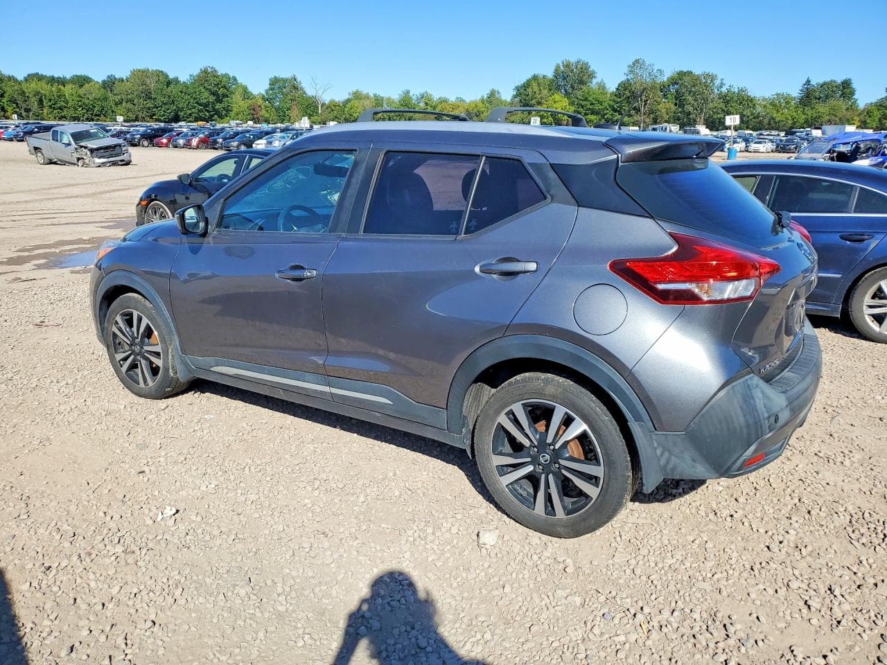 2019 Nissan Kicks Sr - foto 2