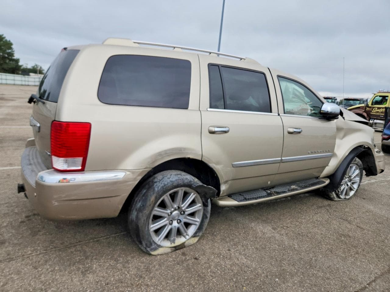 2008 Chrysler Aspen Limited - foto 3