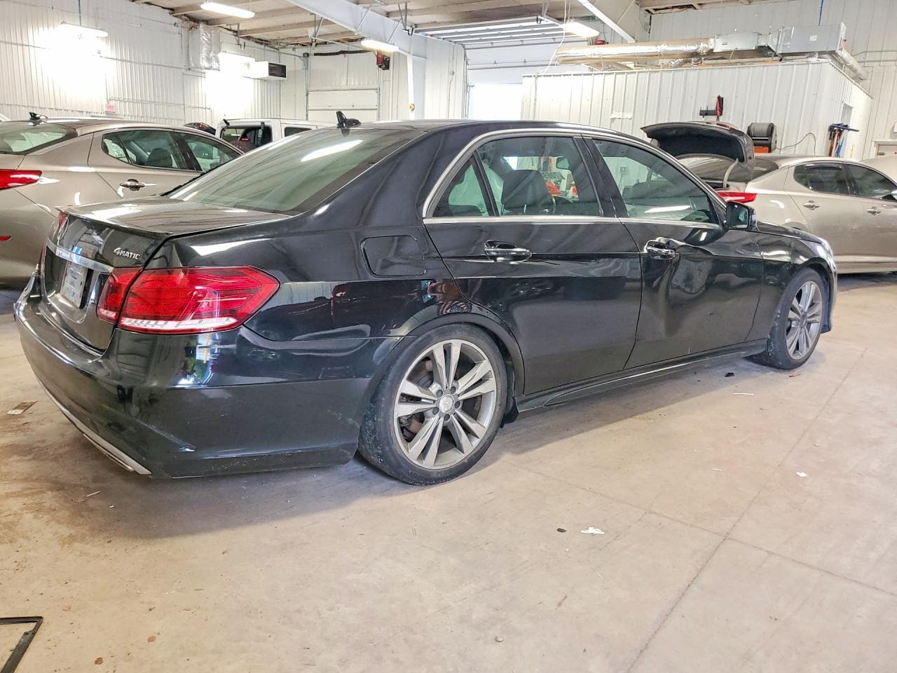 2016 Mercedes-Benz E 350 4Matic - foto 3