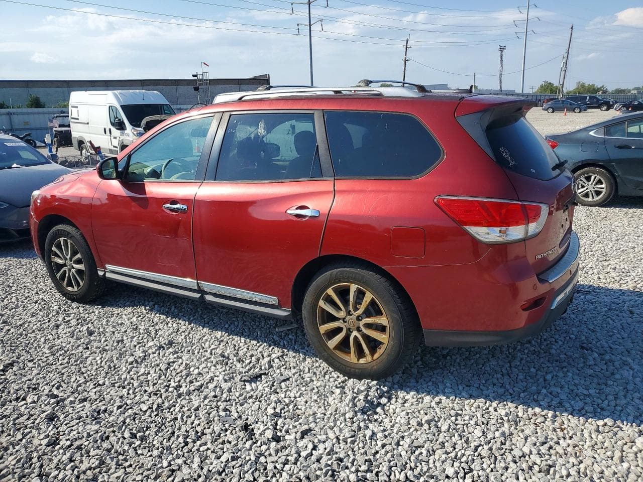 2013 Nissan Pathfinder S - foto 2