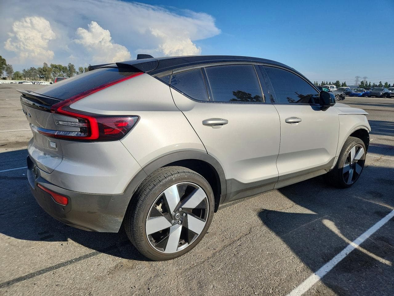 2022 Volvo C40 P8 Recharge Ultimate - foto 3