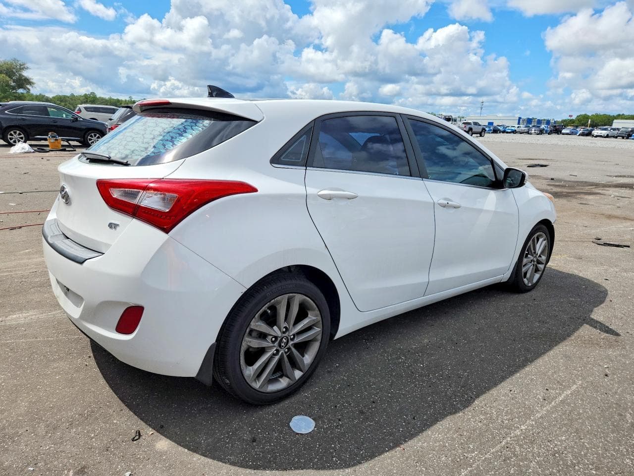 2016 Hyundai Elantra Gt Base - foto 3