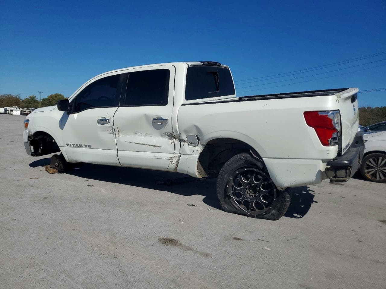 2018 Nissan Titan Sl - foto 2