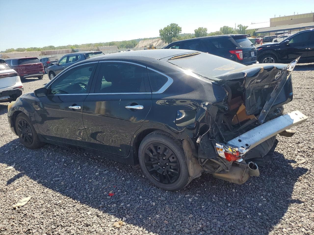 2013 Nissan Altima 4D 2Wd - foto 2