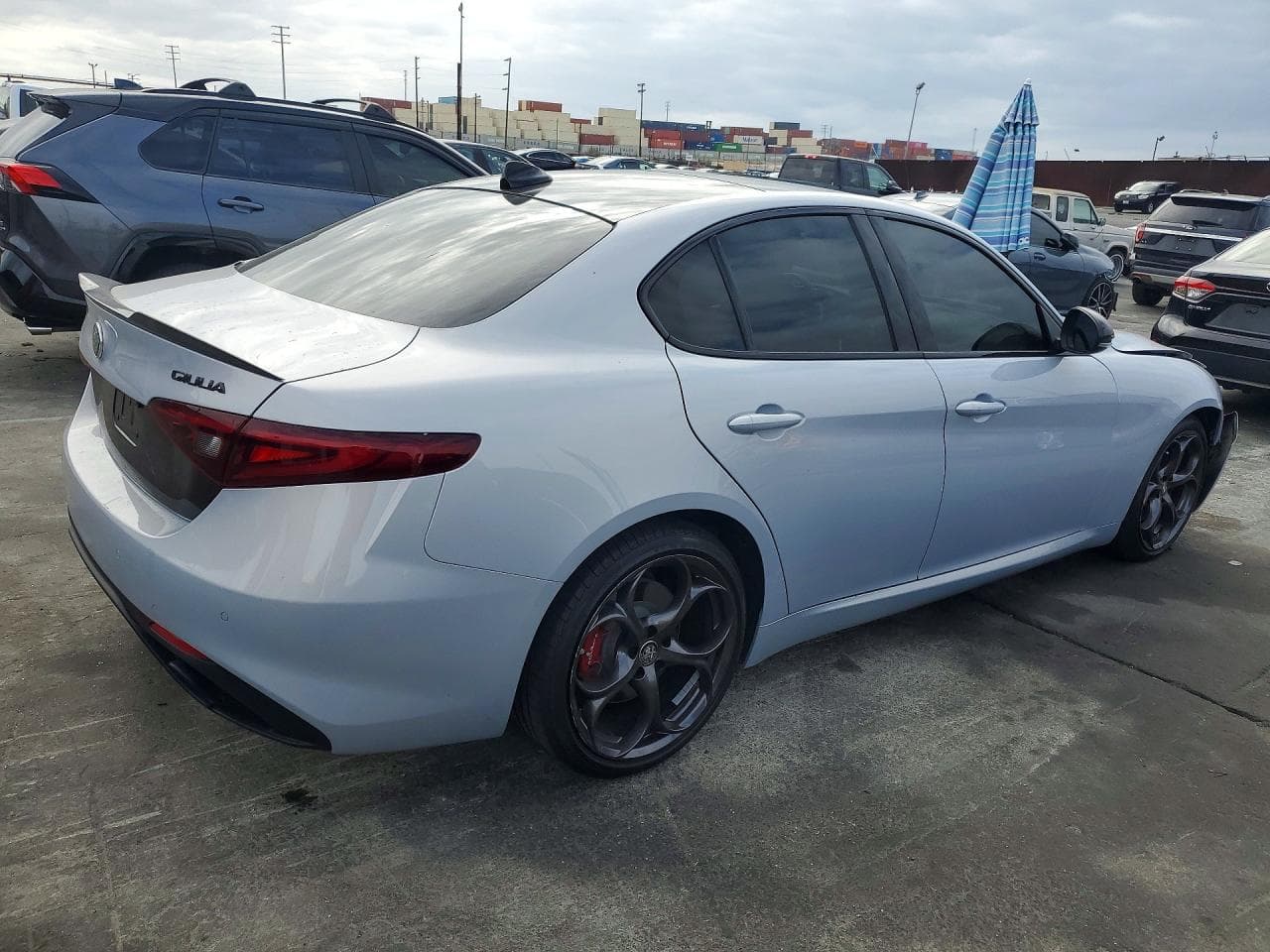 2021 Alfa Romeo Giulia Ti - foto 3