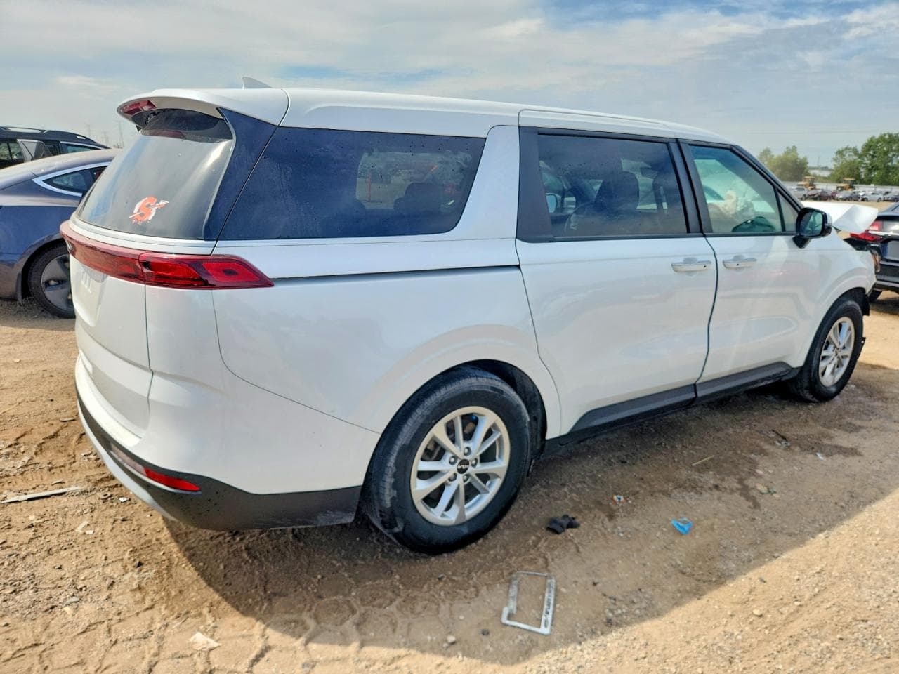 2024 Kia Carnival Lx - foto 3