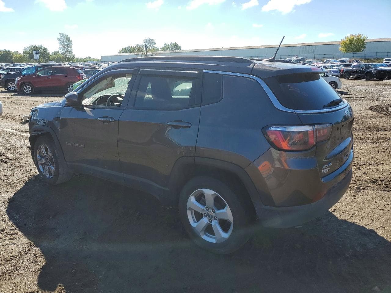 2018 Jeep Compass Latitude - foto 2