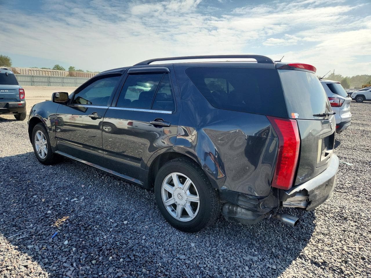 2005 Cadillac Srx 4D 2Wd/4Wd - foto 2