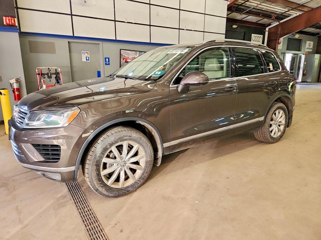 Volkswagen Touareg 2016 z USA