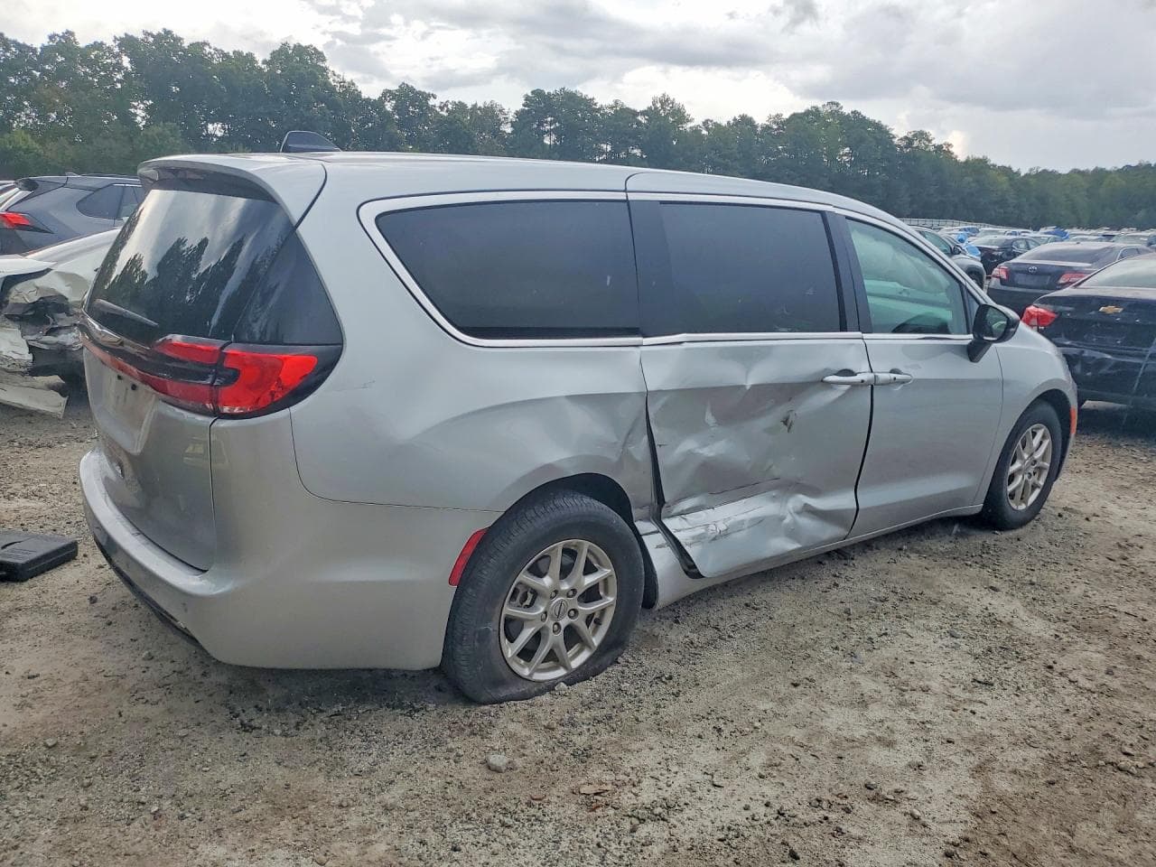 2024 Chrysler Pacifica Touring L - foto 3