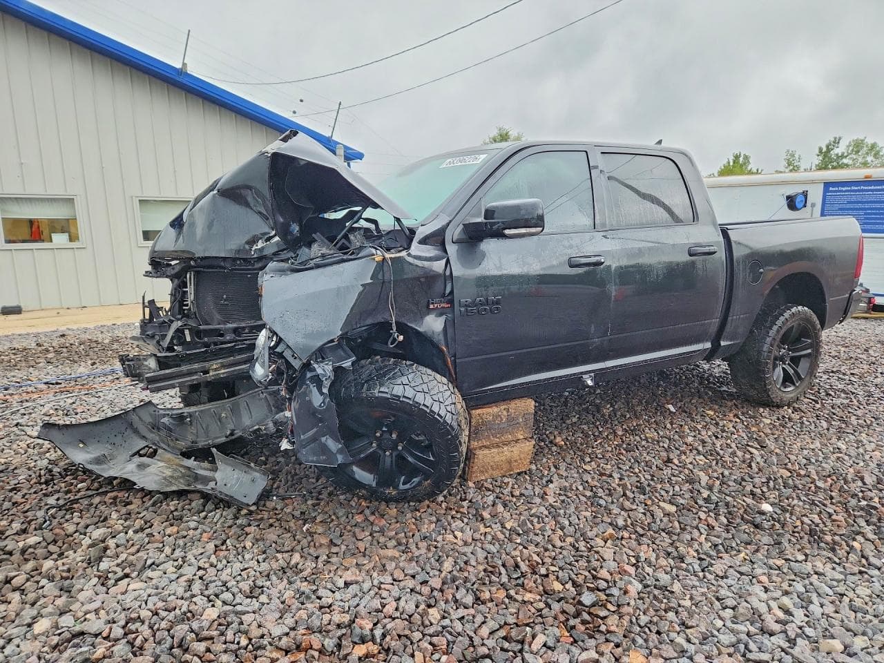 RAM 1500 2017 z USA