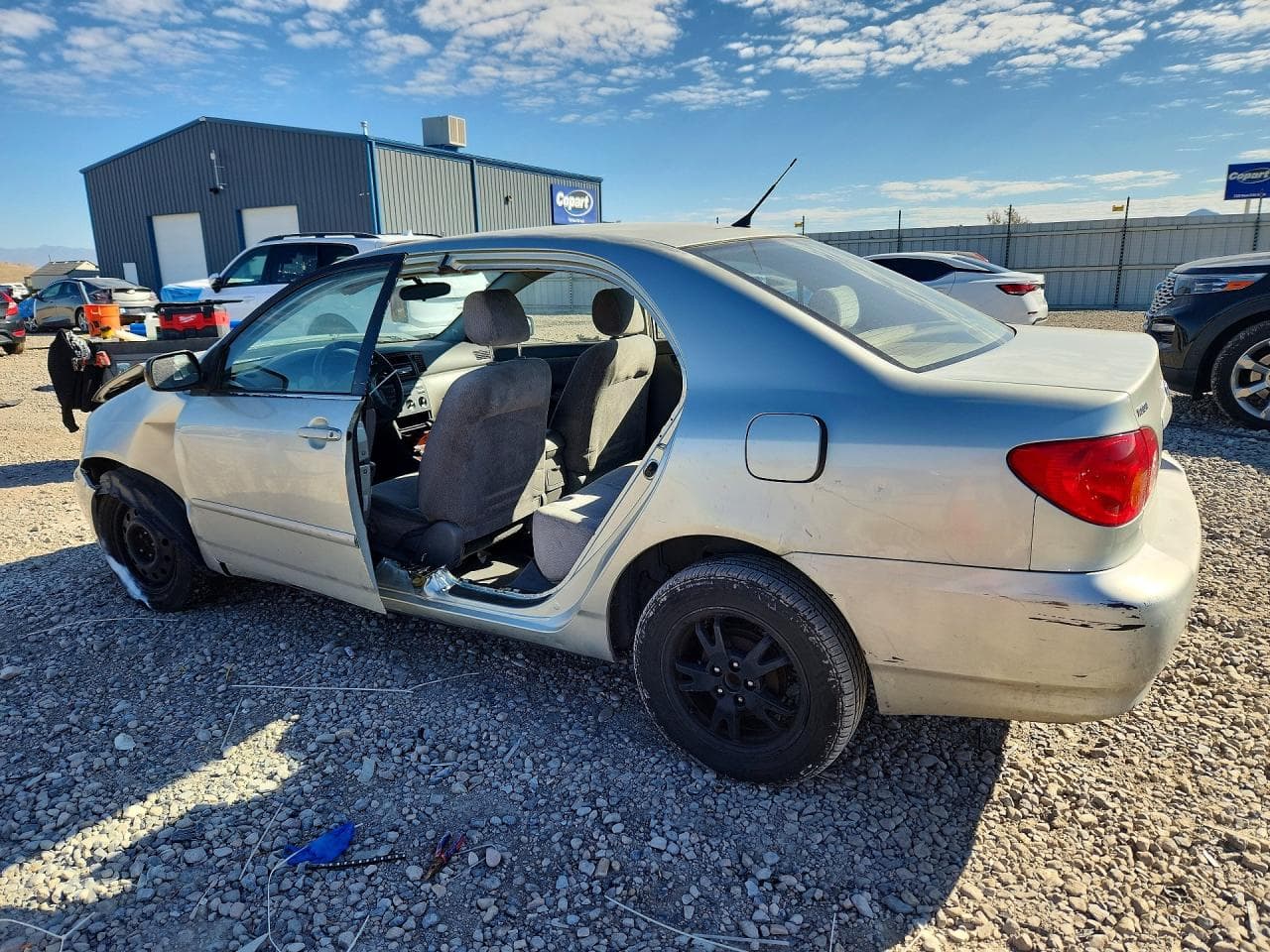 2003 Toyota Corolla Le - foto 2