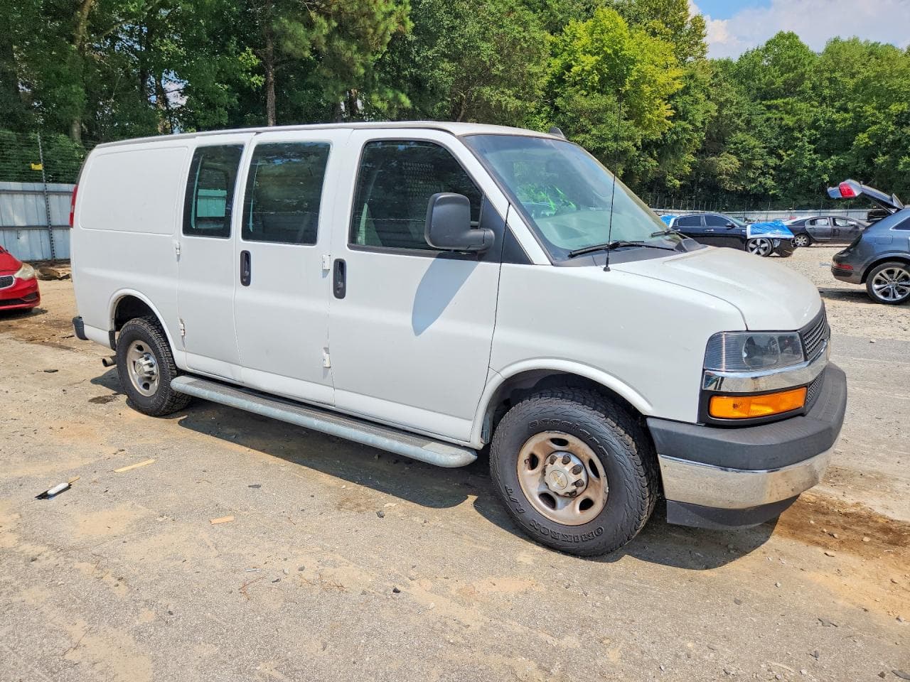 2020 Chevrolet Express G2500 - foto 4