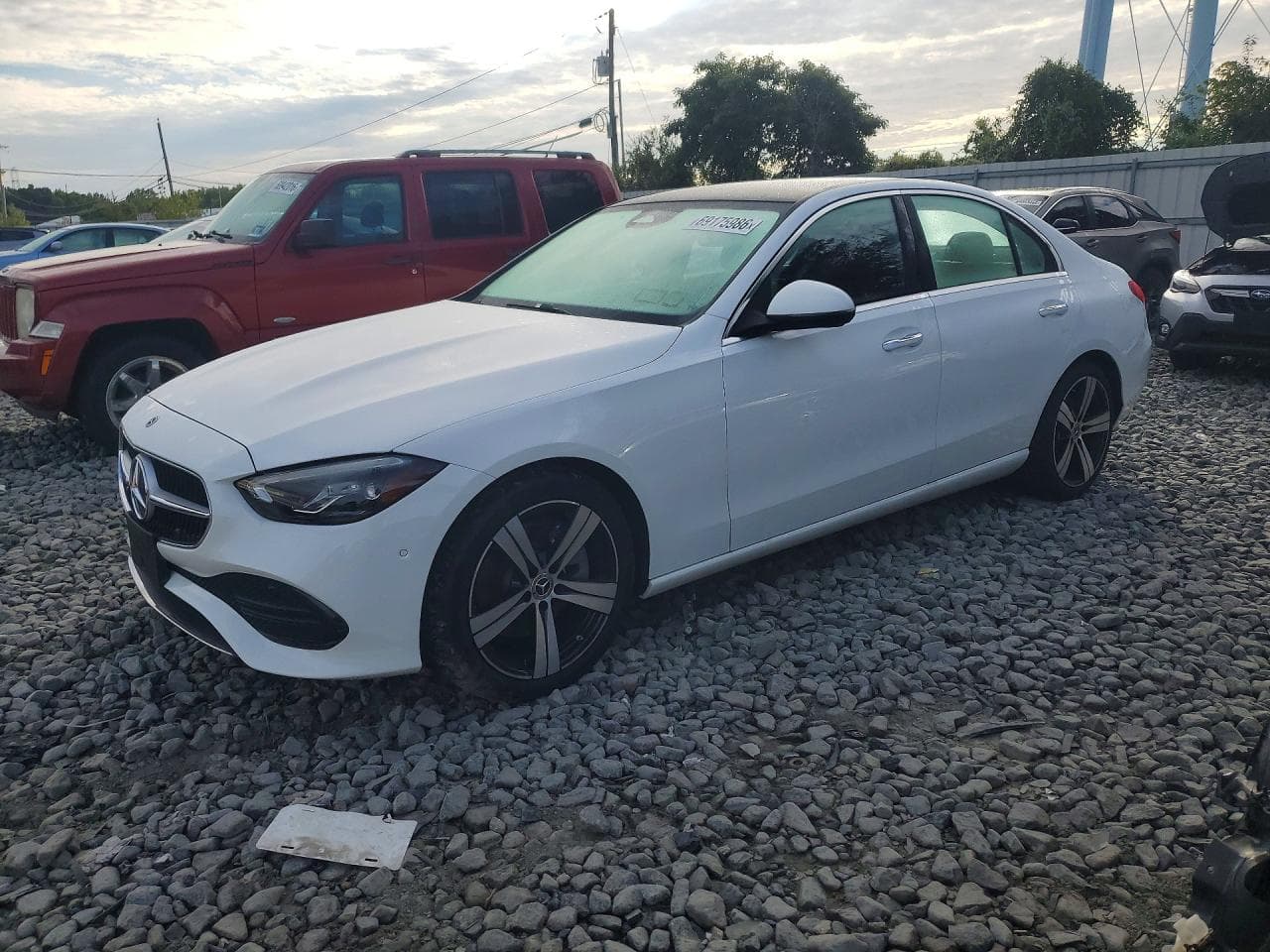 Mercedes-Benz C-klasse 2025 z USA