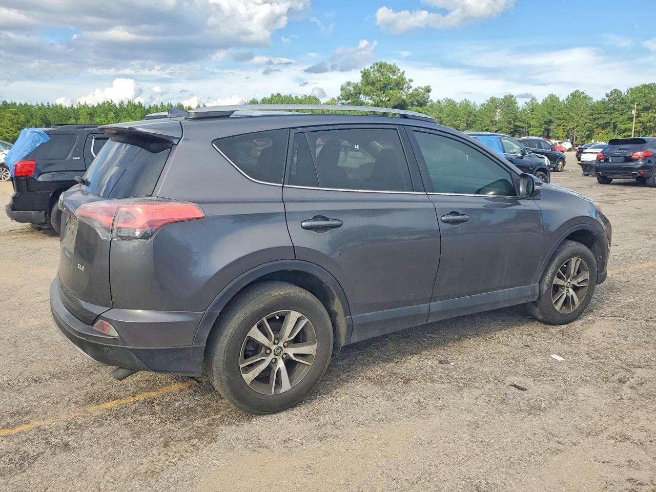 2017 Toyota Rav4 Xle - foto 3