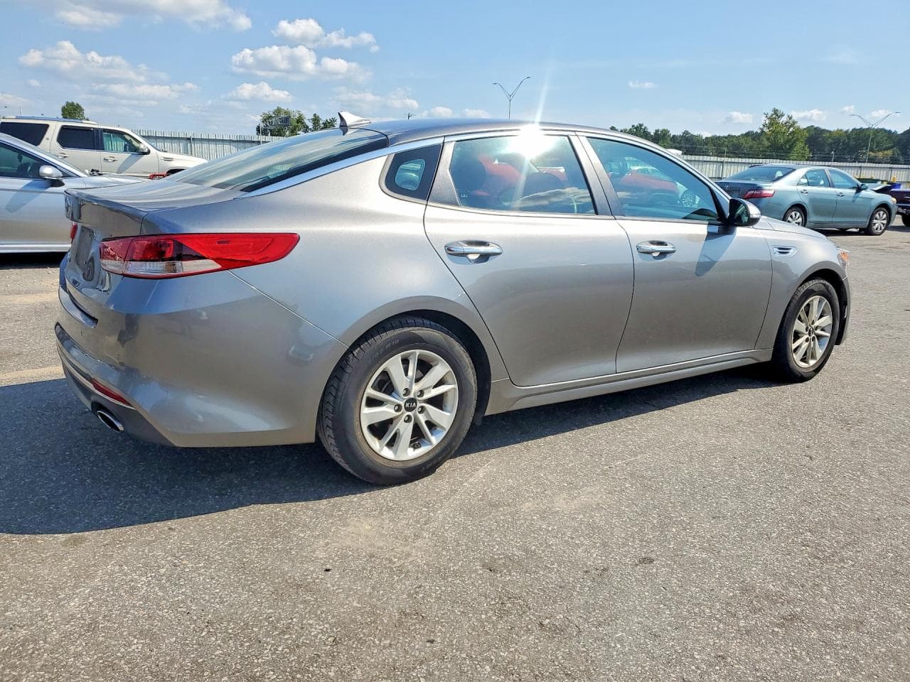 2018 Kia Optima Lx - foto 3