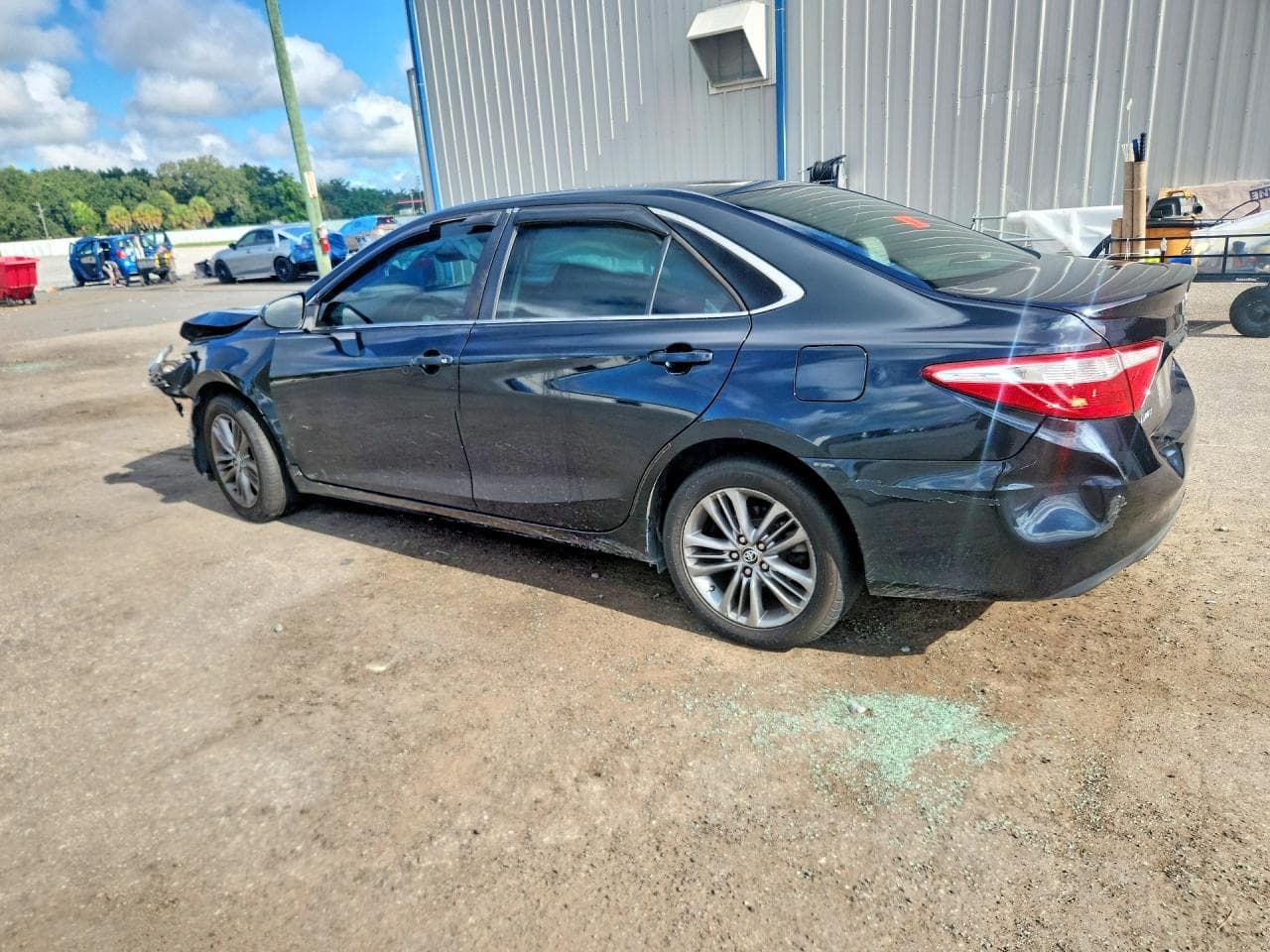 2015 Toyota Camry Se - foto 2