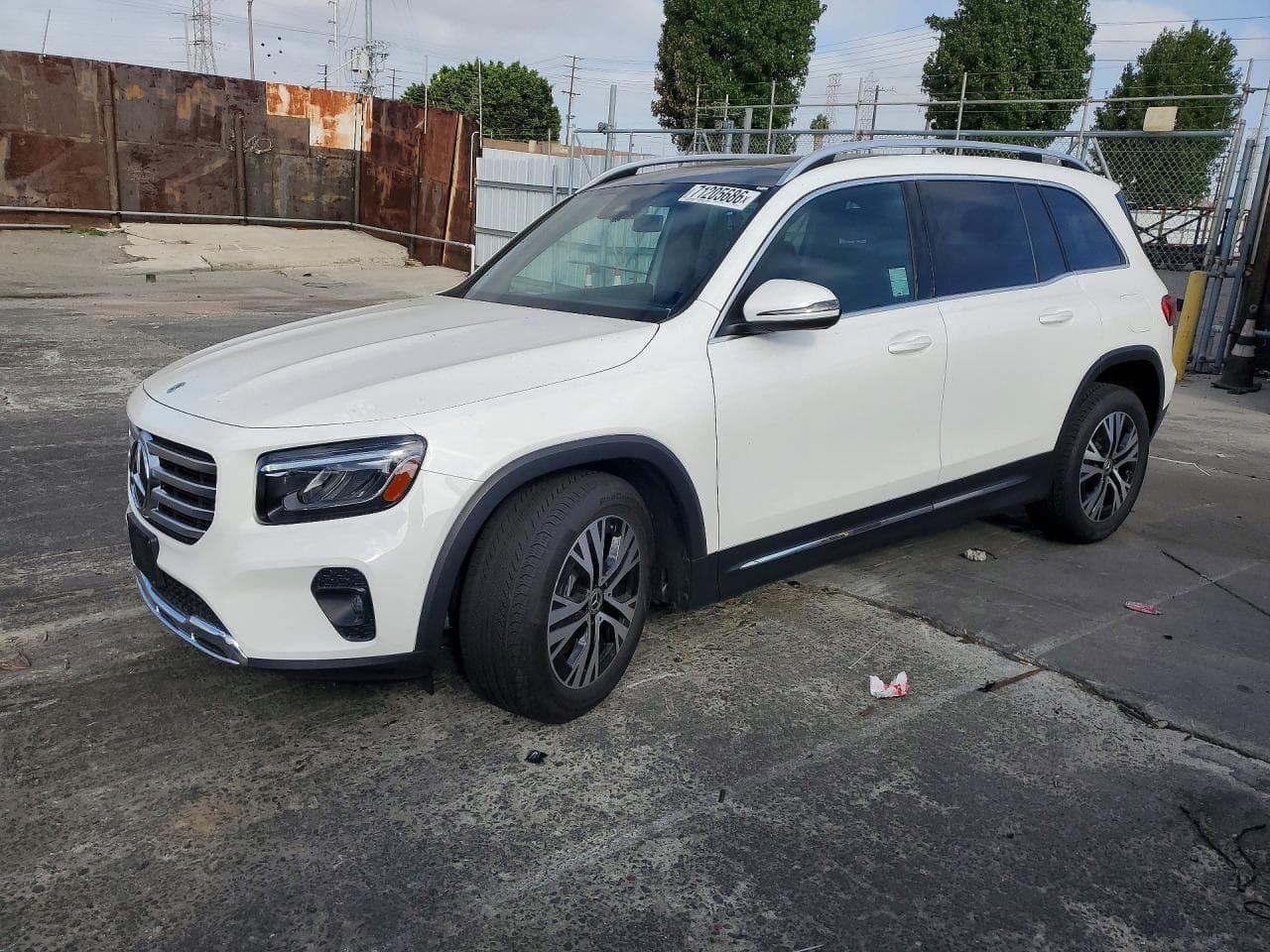 2026 Mercedes-Benz GLB z USA