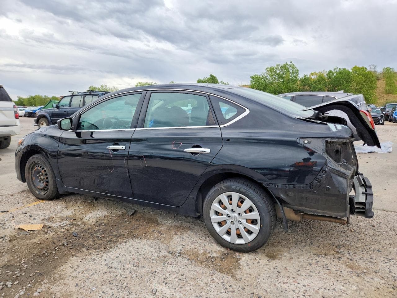 2019 Nissan Sentra S - foto 2