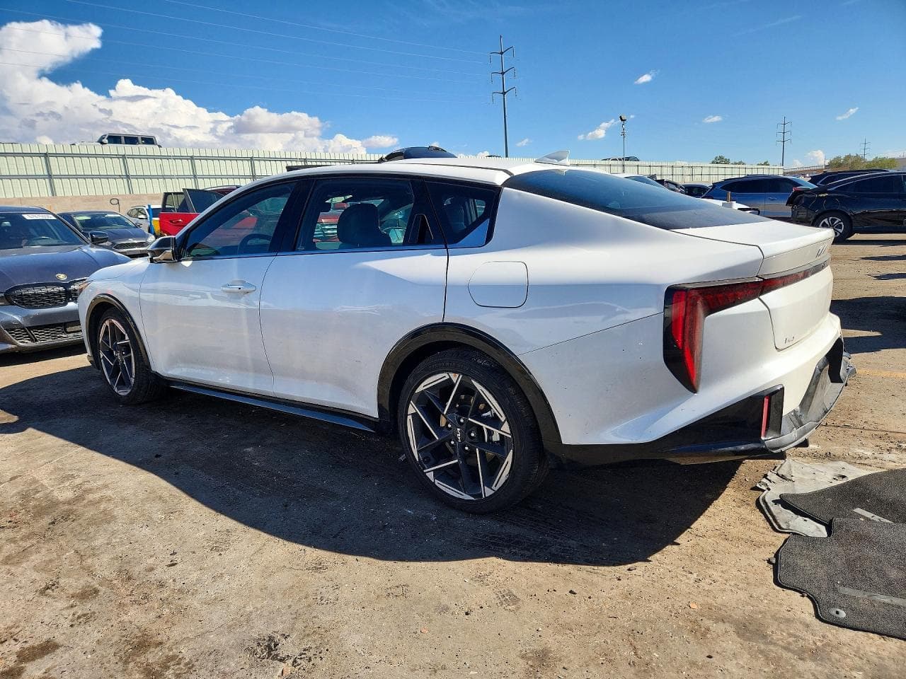 2026 Kia K4 Gt Line - foto 2