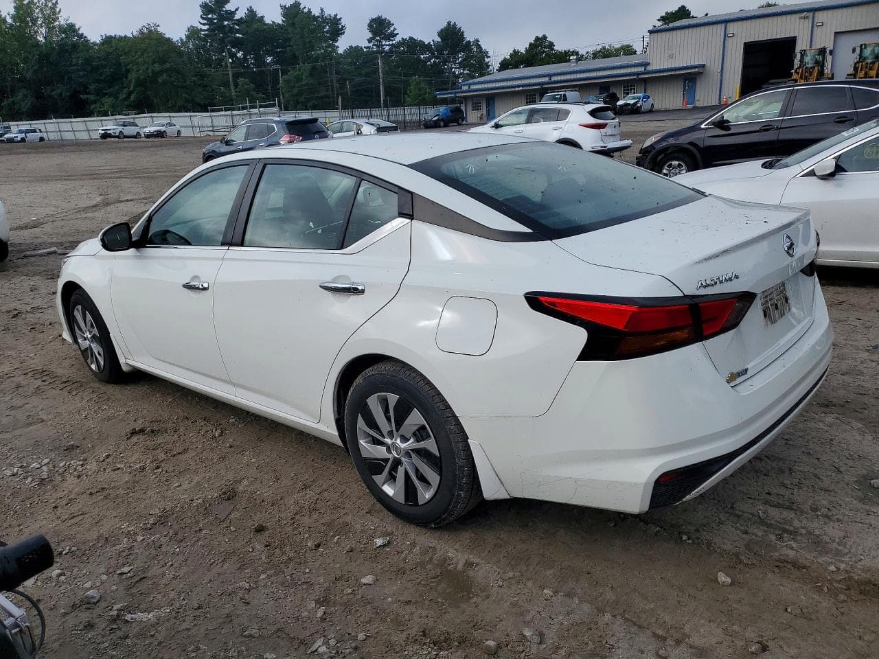 2021 Nissan Altima S - foto 2