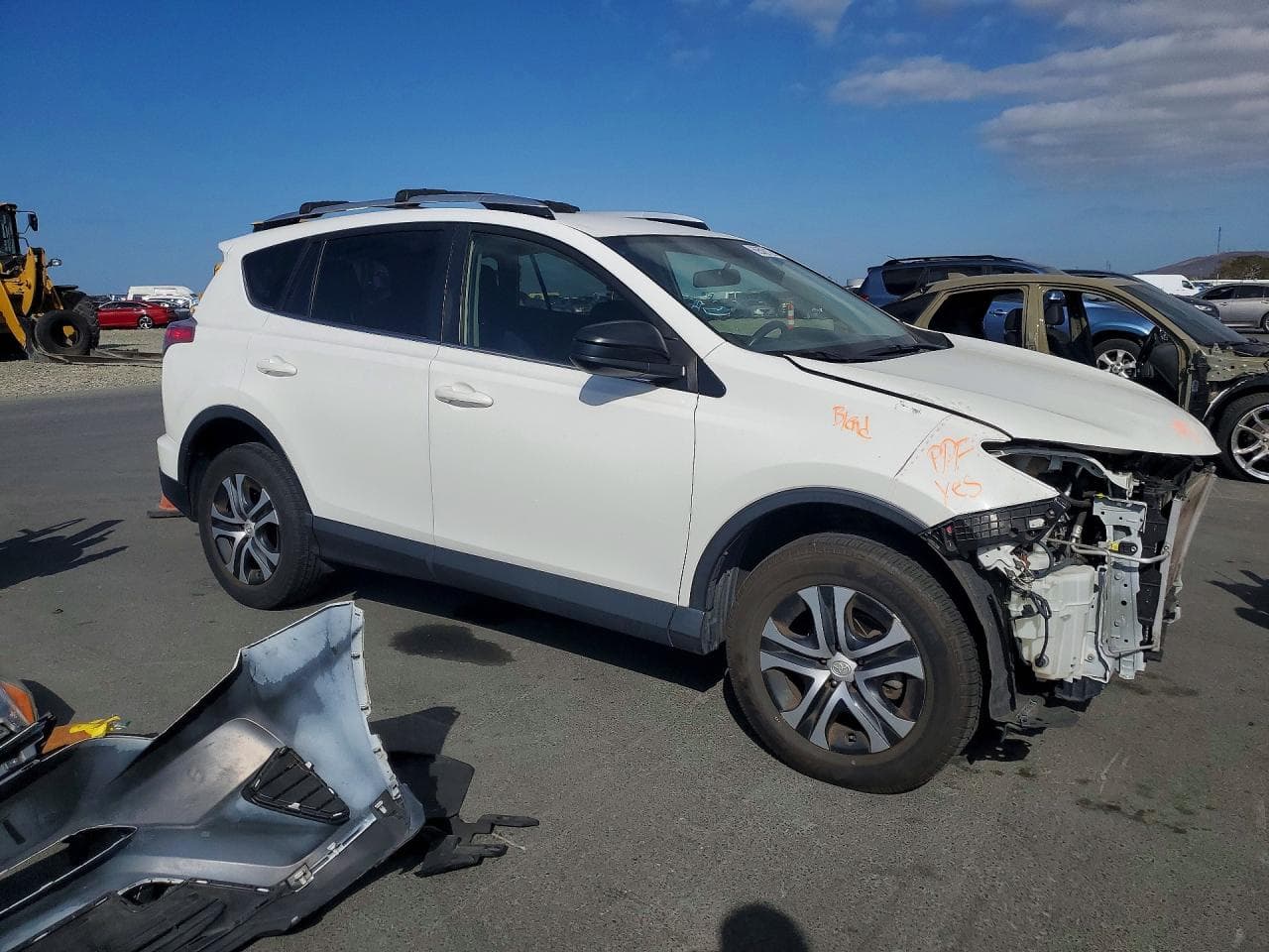 2016 Toyota Rav4 Le - foto 4