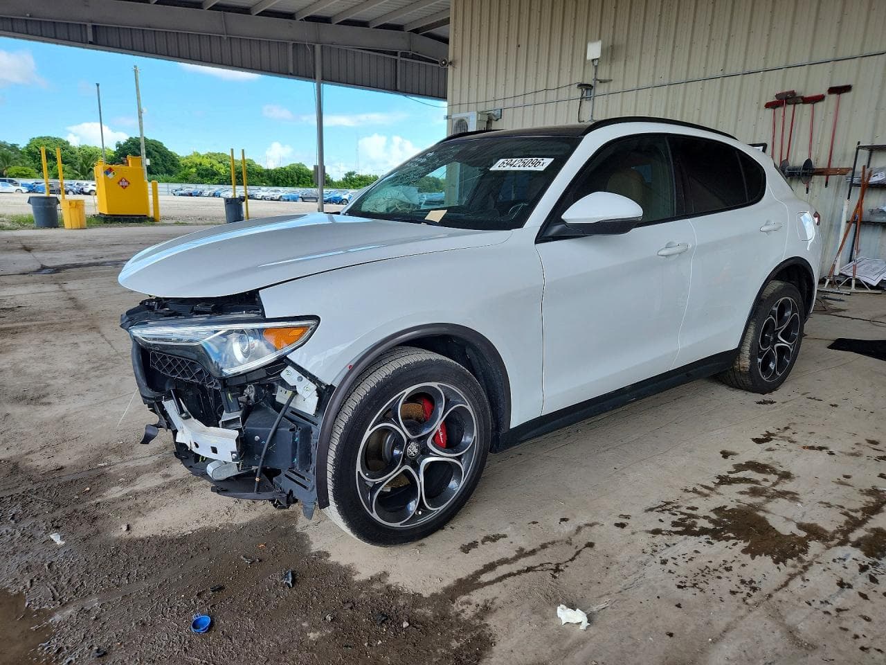 Alfa Romeo Stelvio 2023 z USA