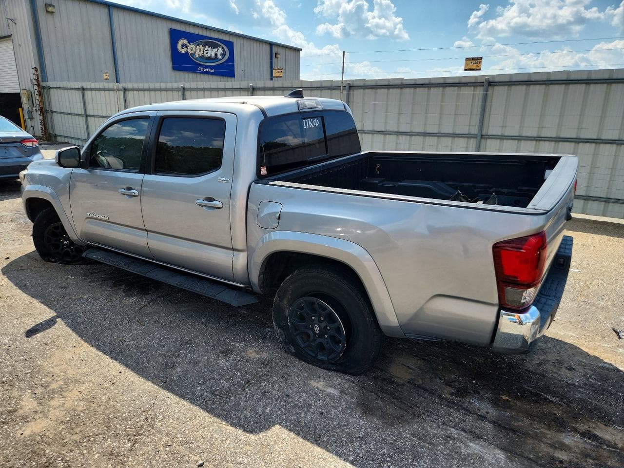 2019 Toyota Tacoma Sr5 V6 - foto 2