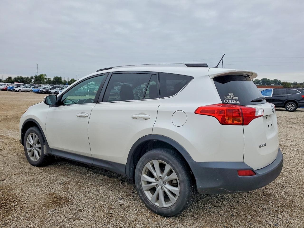 2013 Toyota Rav4 Limited - foto 2