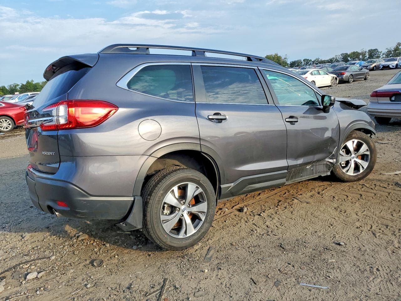 2025 Subaru Ascent Premium - foto 3