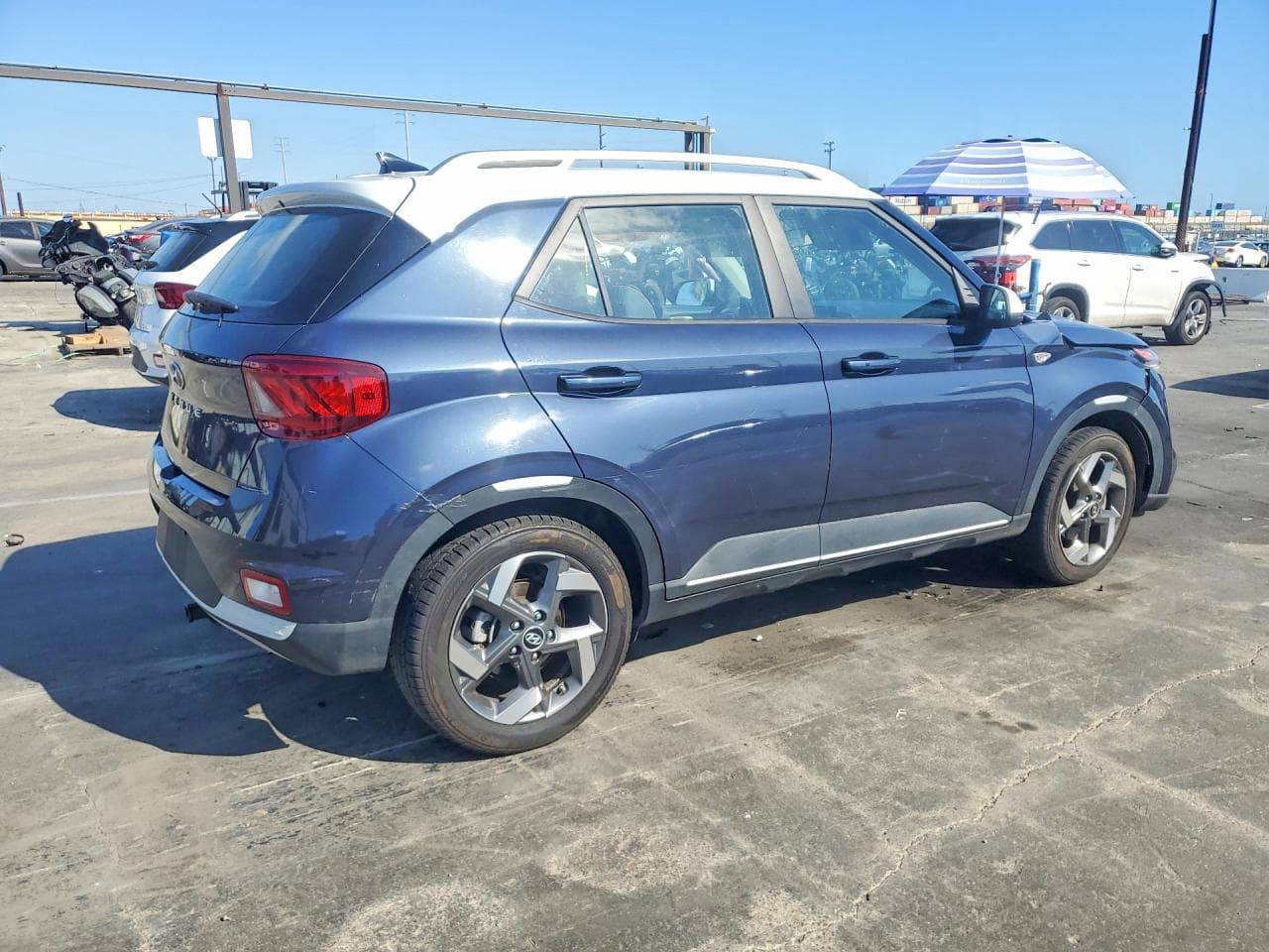2022 Hyundai Venue Limited - foto 3