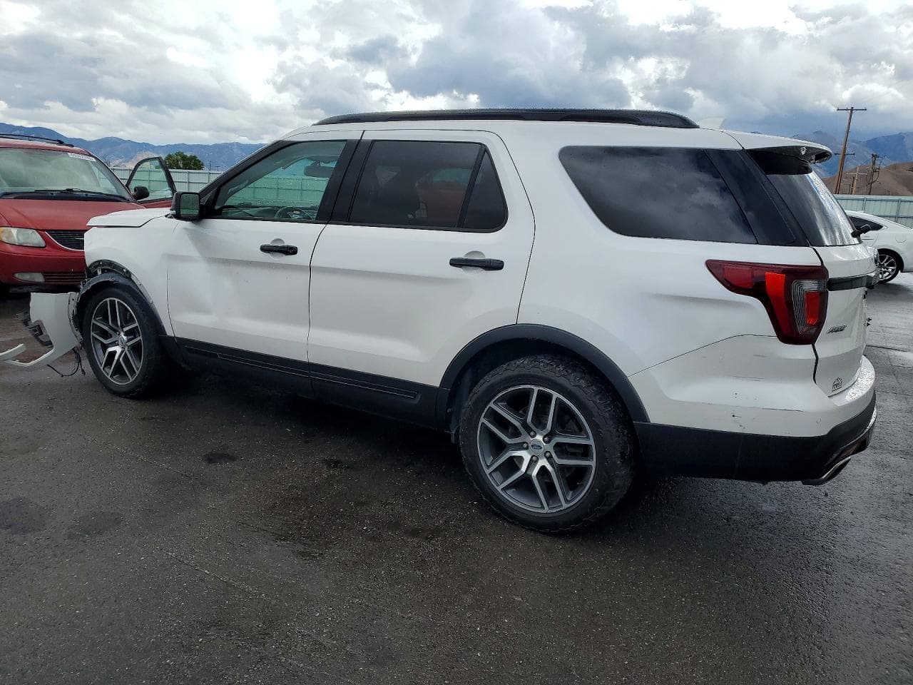 2017 Ford Explorer Sport - foto 2