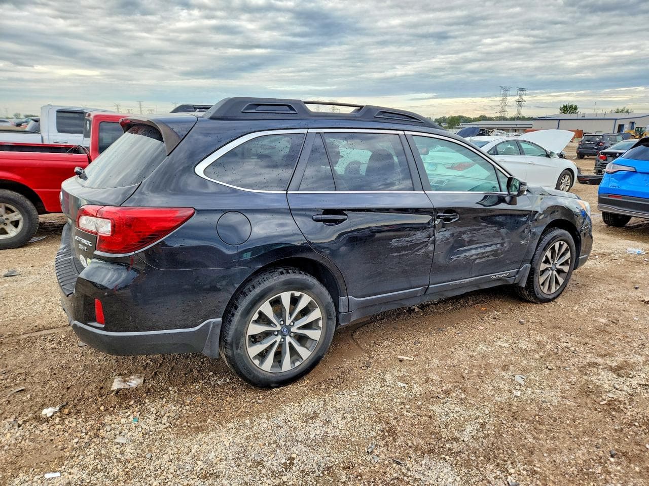 2015 Subaru Outback 3.6R Limited - foto 3