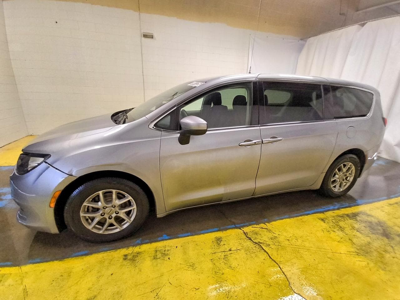 Chrysler Voyager 2021 z USA