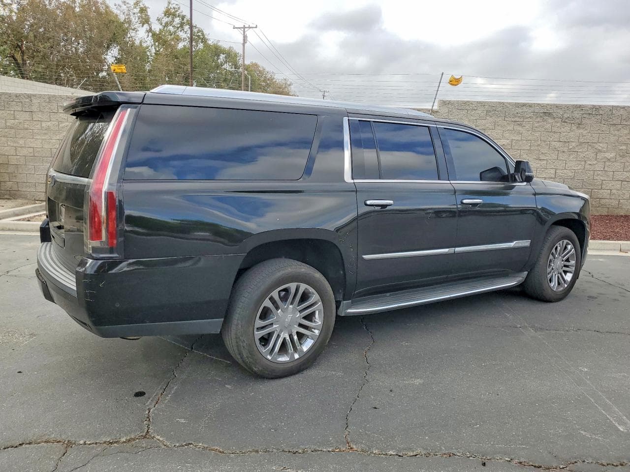 2017 Cadillac Escalade Esv - foto 3