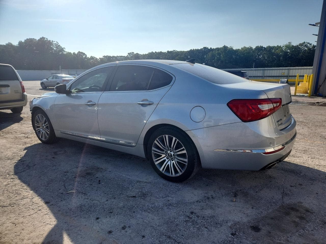 2016 Kia Cadenza Luxury - foto 2