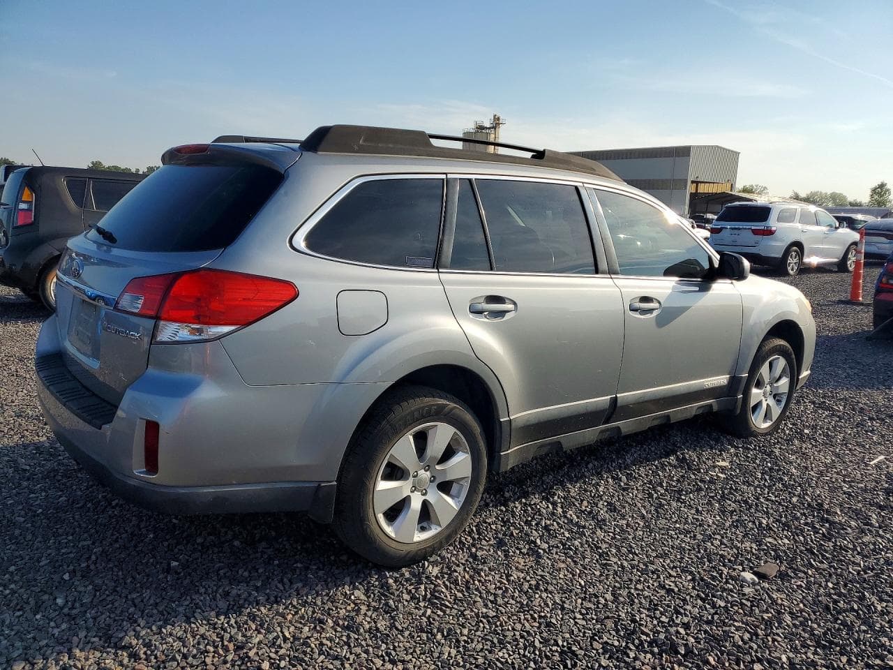 2011 Subaru Outback 2.5I Premium - foto 3