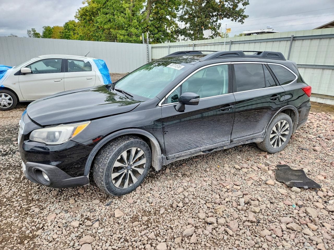 Subaru Outback 2017 z USA