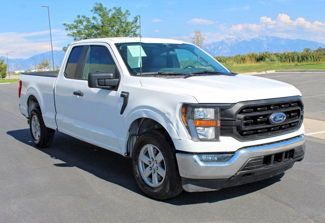 Ford F-150 2023 z USA