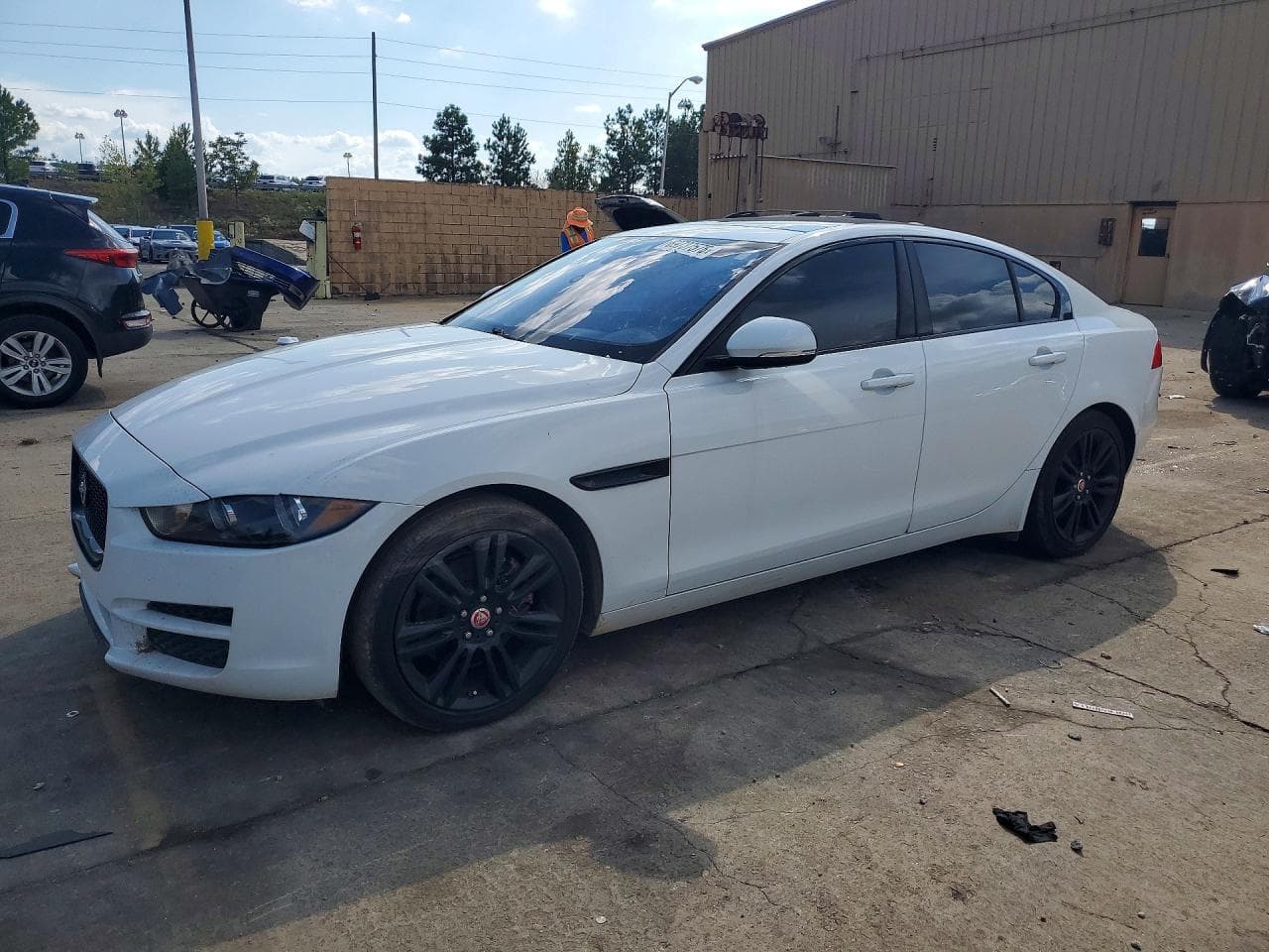 2017 Jaguar Xe Prestige
