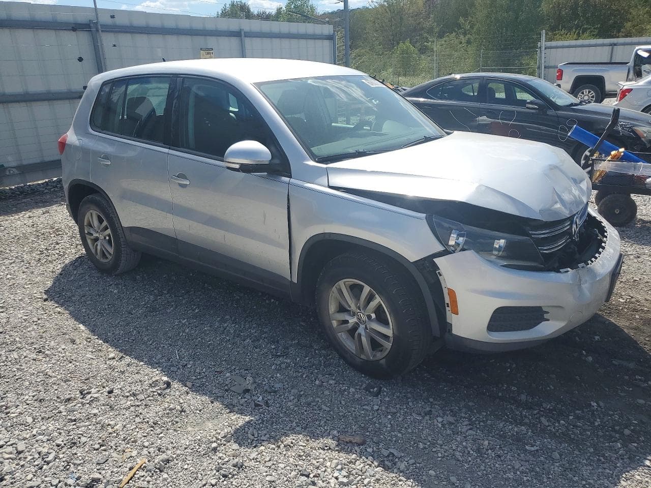 2013 Volkswagen Tiguan S - foto 4