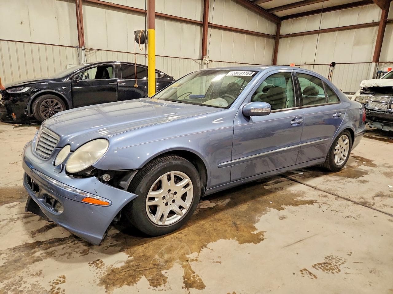 Mercedes-Benz E-klasse 2005 z USA